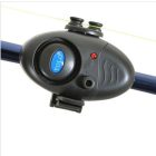 Elektromos kapásjelző hang és fényjelzéssel