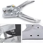 Fűzőlyuk készítő fogó karikával